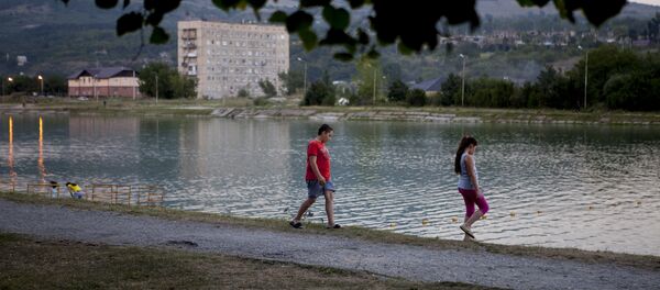 Городское озеро Городское озеро - Sputnik Хуссар Ирыстон