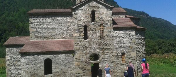 Хуссар Иры рӕстдинонтӕ  сарӕзтой чырыстон балц Хъӕрӕсейы алайнаг кувӕндӕттӕм - Sputnik Хуссар Ирыстон