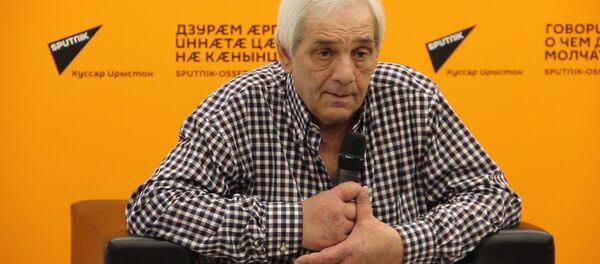 Айвар Бестаев о войне 2008 года: оперировали в подвале на письменных столах - Sputnik Южная Осетия