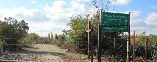 Граница Южной Осетии и Грузии  Граница Южной Осетии и Грузии  - Sputnik Южная Осетия