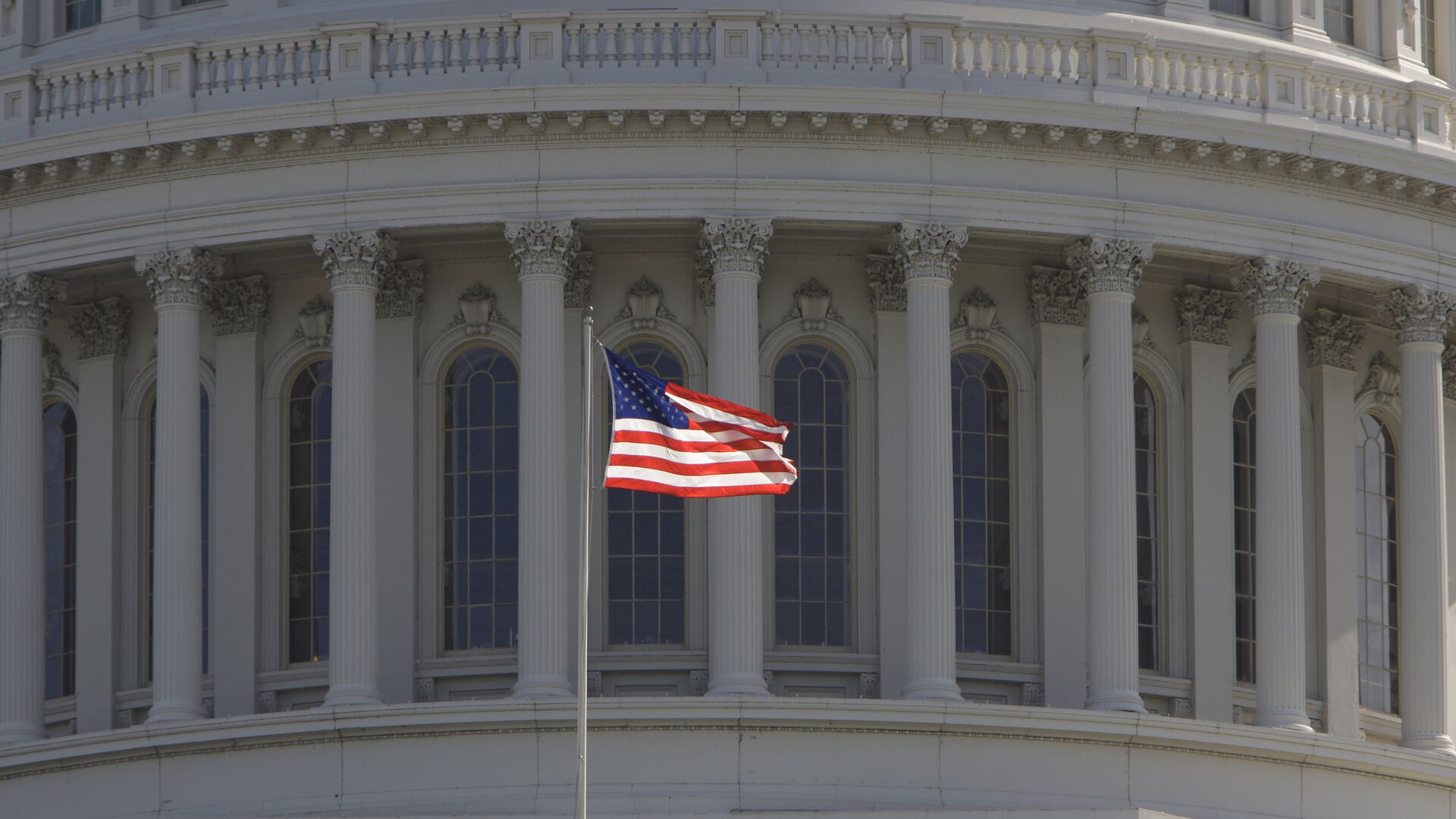 Капитолий, здание в Вашингтоне, где заседает конгресс США - Sputnik Южная Осетия, 1920, 24.05.2023