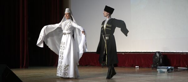 Ансамбль имени Александрова станцева хонга в Цхинвале - Sputnik Хуссар Ирыстон