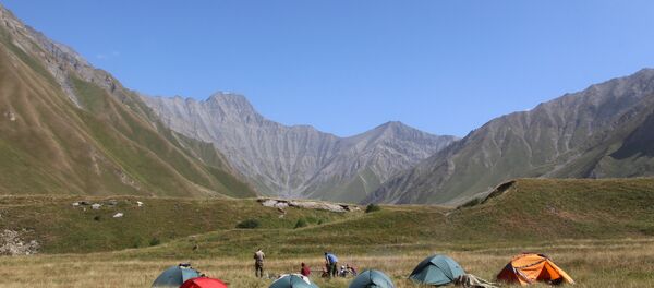 Юбилейный поход клуба Аполлон Юбилейный поход клуба Аполлон - Sputnik Южная Осетия