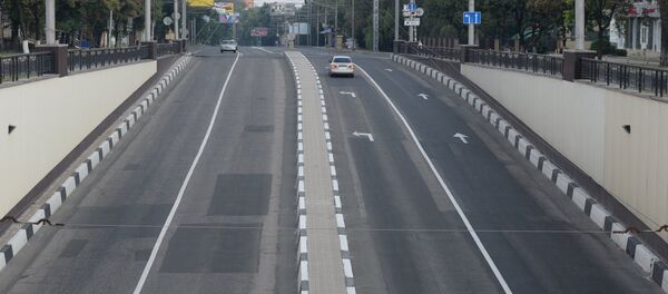 Одна из улиц в Донецке Одна из улиц в Донецке - Sputnik Южная Осетия