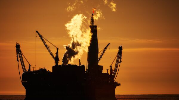 Нефтяная платформа Приразломная - Sputnik Южная Осетия