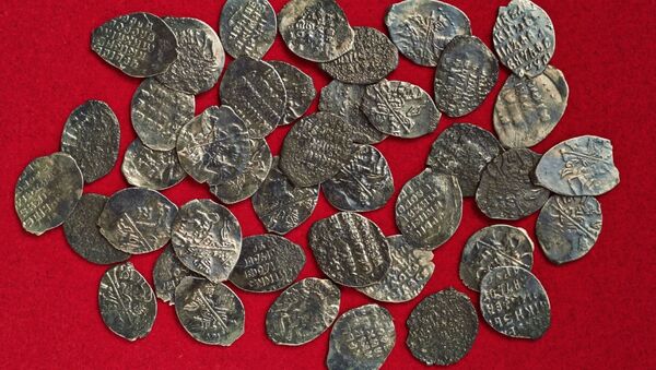 клад из 41 монеты первой половины XVII века - Sputnik Южная Осетия