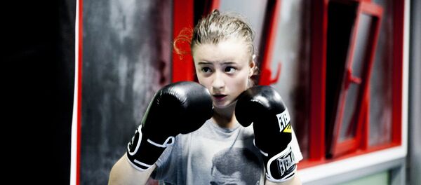 Чызджыты бокс - Sputnik Хуссар Ирыстон