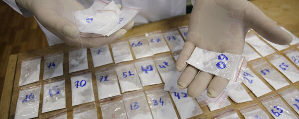 Экспертно-криминалистическая лаборатория управления наркоконтроля по ЮФО Экспертно-криминалистическая лаборатория управления наркоконтроля по ЮФО - Sputnik Хуссар Ирыстон