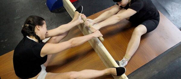 Турнир по мас-рестлингу среди девушек - Sputnik Южная Осетия