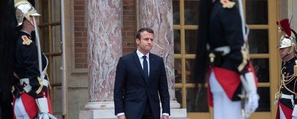Президент Франции Эммануэль Макрон Президент Франции Эммануэль Макрон - Sputnik Южная Осетия
