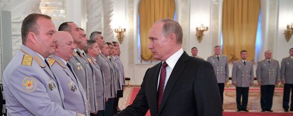 Президент РФ В. Путин встретился с высшими офицерами в Кремле Президент РФ В. Путин встретился с высшими офицерами в Кремле - Sputnik Южная Осетия