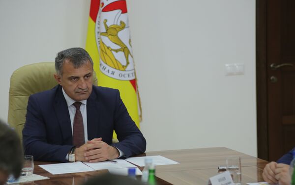 Совещание у президента Южной Осетии по вопросам кадрового резерва - Sputnik Южная Осетия