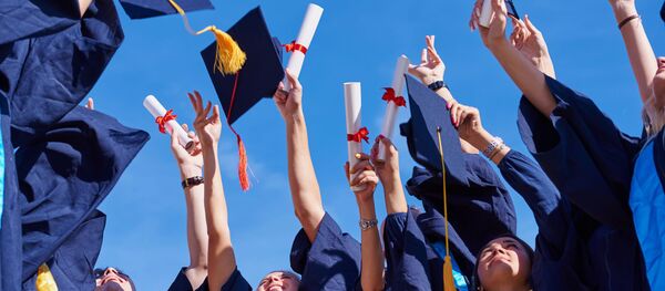 Школьный выпускной Школьный выпускной - Sputnik Южная Осетия