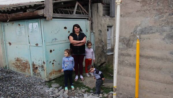 Единая Осетия окажет помощь малоимущим семьям - Sputnik Южная Осетия
