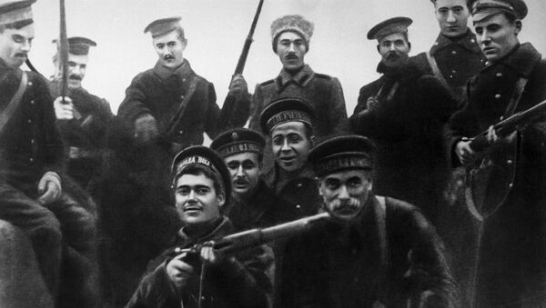 участники штурма Зимнего дворца в Петрограде - Sputnik Южная Осетия