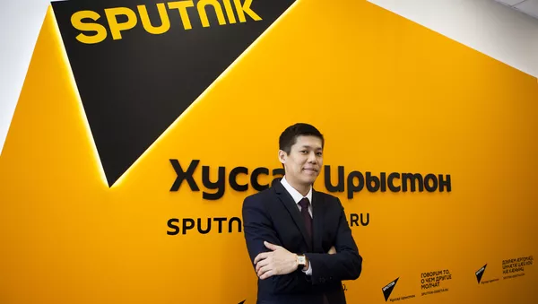 Виталий Раднаев - Sputnik Южная Осетия