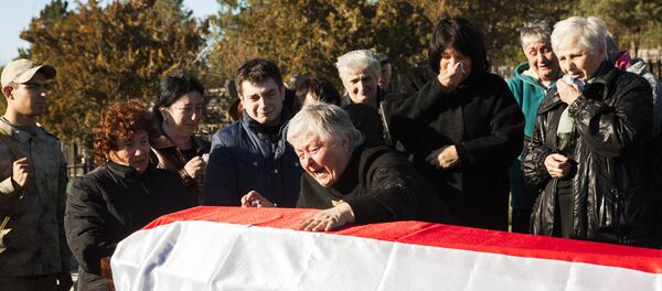 Перезахоронение Вилена Чибирова - Sputnik Южная Осетия