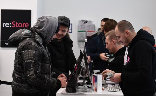 Старт продаж iPhone X в России - Sputnik Южная Осетия