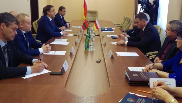 Встреча делегации ПМР с депутатами парламента Южной Осетии - Sputnik Южная Осетия