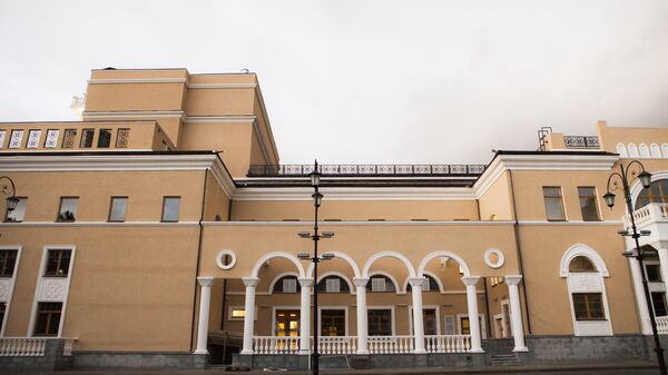 Здание театра в Цхинвале - Sputnik Южная Осетия