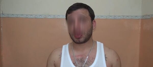 Владикавказские полицейские задержали и обезвредили вооруженного мужчину, подозреваемого в совершении тяжкого преступления Владикавказские полицейские задержали и обезвредили вооруженного мужчину, подозреваемого в совершении тяжкого преступления - Sputnik Южная Осетия