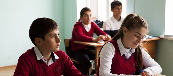 Дменисская школа Дменисская школа - Sputnik Южная Осетия