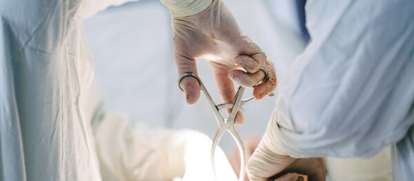 Операция на позвоночнике Операция на позвоночнике - Sputnik Южная Осетия