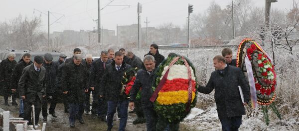 Похороны Баграта Техова Похороны Баграта Техова - Sputnik Южная Осетия