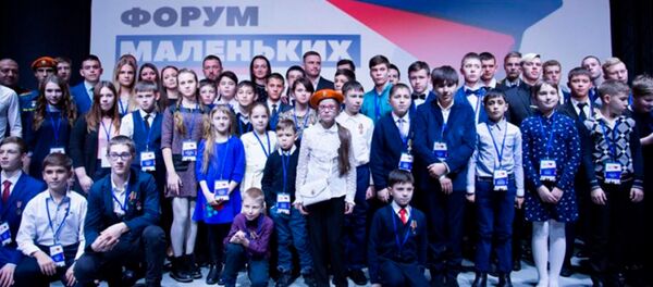 В Форуме маленьких героев приняли участие юные герои из Владикавказа В Форуме маленьких героев приняли участие юные герои из Владикавказа - Sputnik Южная Осетия