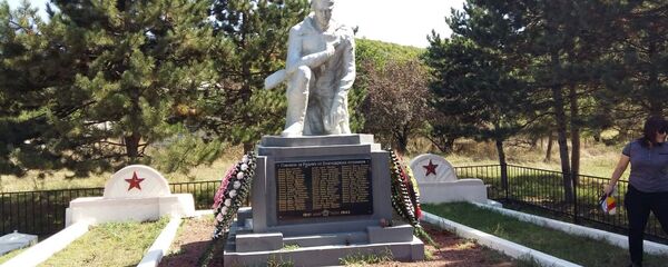 Памятник воинам ВОВ Памятник воинам ВОВ - Sputnik Южная Осетия