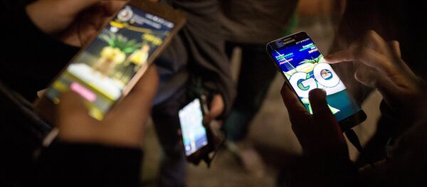 Игроки Pokemon GO в Новосибирске - Sputnik Южная Осетия