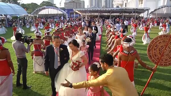 50 пар провели бракосочетание в Шри-Ланке - Sputnik Южная Осетия