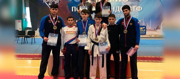Сборная Осетии завоевала 6 наград на II чемпионате общества «Динамо» по тхэквондо в Казани Сборная Осетии завоевала 6 наград на II чемпионате общества «Динамо» по тхэквондо в Казани - Sputnik Южная Осетия