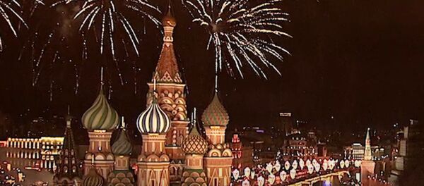 Новый год шагает по планете: видео со всей уголков земли - Sputnik Южная Осетия