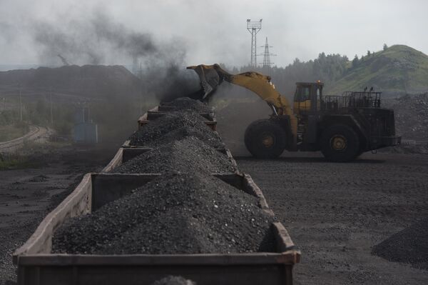 Добыча угля на Бачатском угольном разрезе - Sputnik Южная Осетия