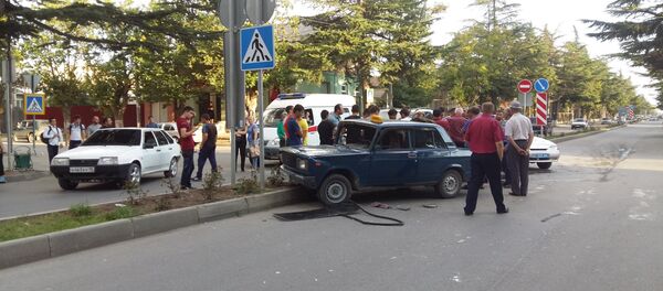 Цхинвалы транспортон цауы фæстиуæгæн фыдбылызæй аивæрзт цыппараздзыд сывæллон Цхинвалы транспортон цауы фæстиуæгæн фыдбылызæй аивæрзт цыппараздзыд сывæллон - Sputnik Хуссар Ирыстон