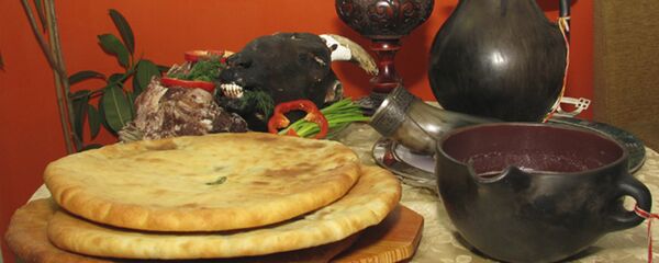 Осетинский стол Осетинский стол - Sputnik Южная Осетия