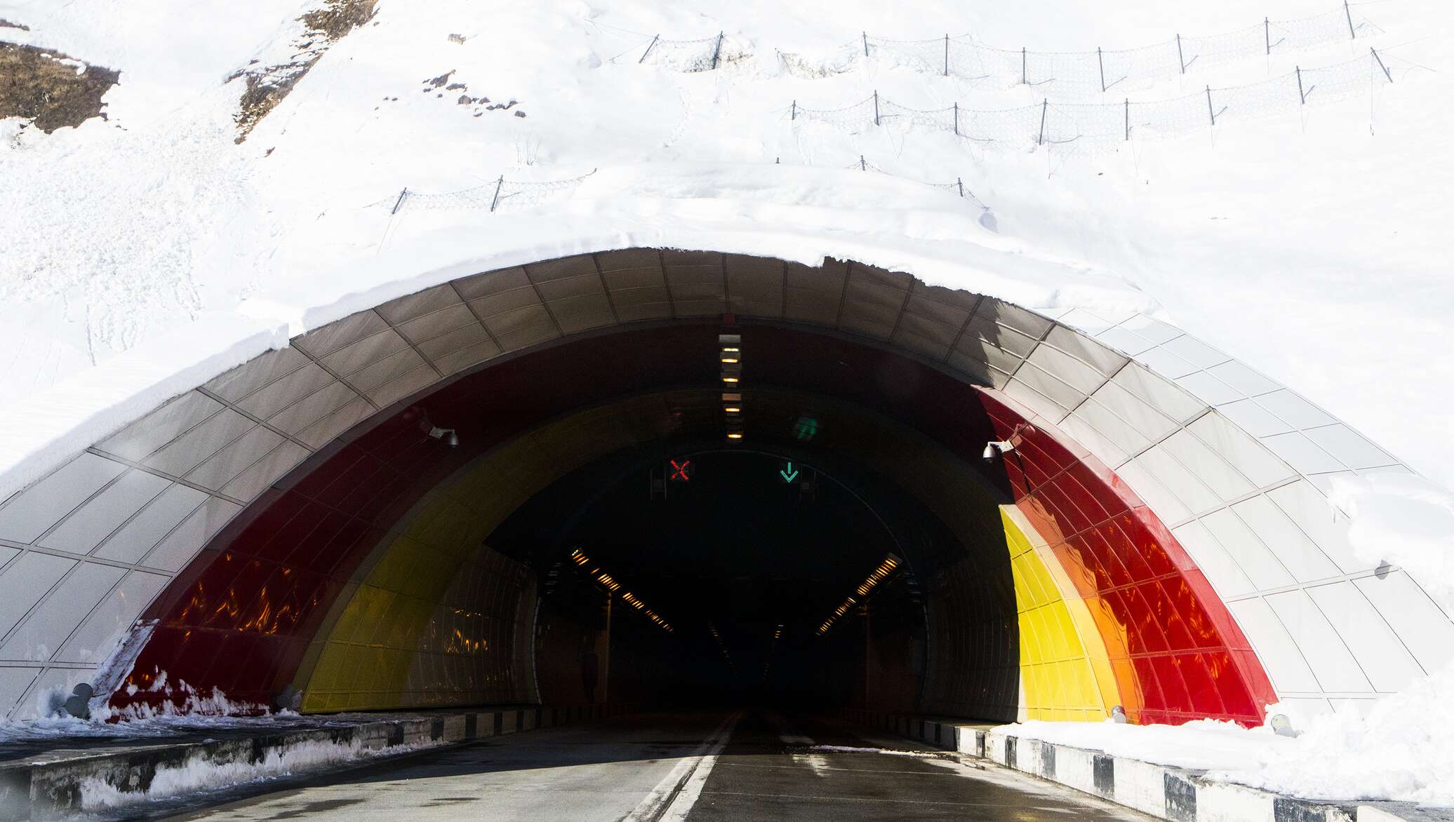 Сегодня транском. Транскам Южная Осетия. Транскам туннель Южная Осетия. Тоннели Транскама. Транскавказская магистраль.