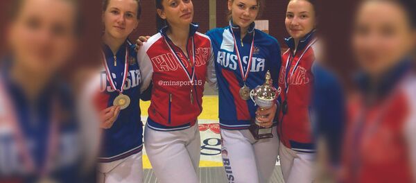 Камилла Цибирова - серебряный призер юниорского Этапа Кубка мира по фехтованию в Загребе (Хорватия) - Sputnik Южная Осетия
