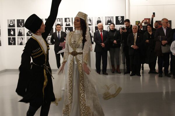 Выставка art'ALAN - Sputnik Южная Осетия