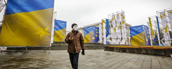 Площадь Независимости в Киеве Площадь Независимости в Киеве - Sputnik Южная Осетия