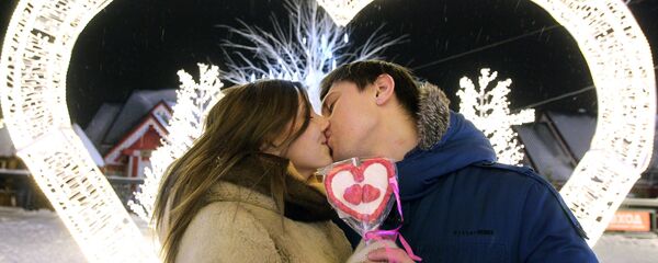 Празднование дня Святого Валентина в городах России - Sputnik Южная Осетия