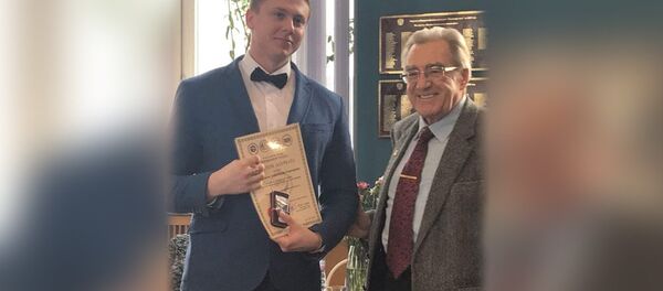 Александр Пантелеев стал лауреатом всероссийской премии Инженер года Александр Пантелеев стал лауреатом всероссийской премии Инженер года - Sputnik Южная Осетия