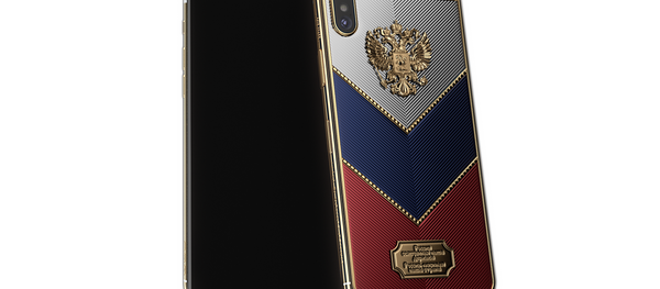 Caviar сделала золотой iPhone X для российских олимпийцев Caviar сделала золотой iPhone X для российских олимпийцев - Sputnik Южная Осетия