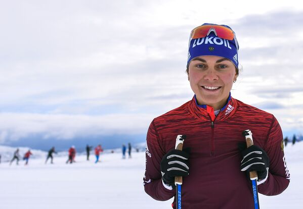 Российская лыжница Анастасия Седова на тренировке на леднике Дахштайн в Австрии - Sputnik Южная Осетия