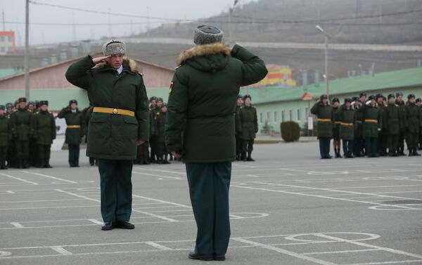 Президент Южной Осетии поздравил российских военных с 23 февраля - Sputnik Южная Осетия