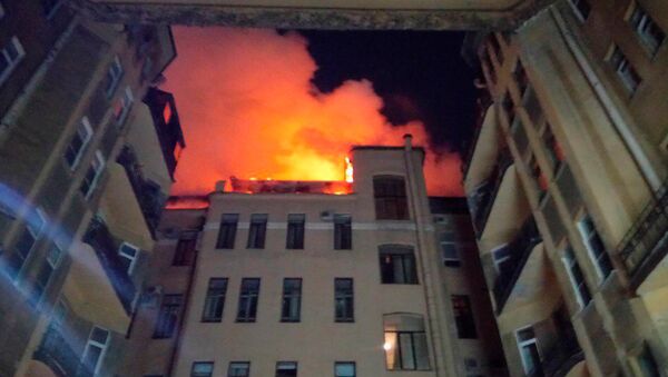 Пожар в Санкт-Петербурге - Sputnik Южная Осетия