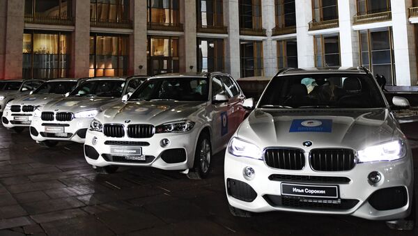 Автомобили BMW, подаренные российским победителям и призерам зимних Олимпийских игр - Sputnik Южная Осетия