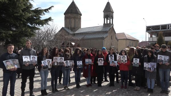 Акция в Цхинвале: в центре города собрались близкие погибших и пропавших без вести - Sputnik Южная Осетия