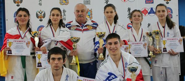 Цæгат Кавказы федералон зылды ерыстæ кекусин-кан каратейæ Цæгат Кавказы федералон зылды ерыстæ кекусин-кан каратейæ - Sputnik Хуссар Ирыстон